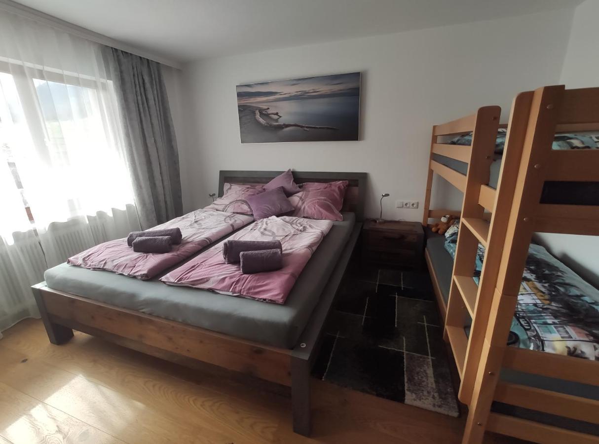 Apartament Aira *